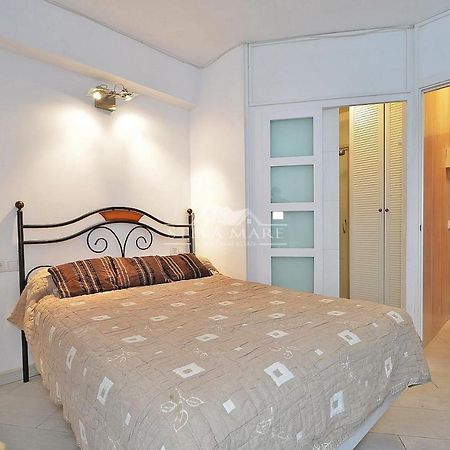 Bright Central Apartment Nerja Extérieur photo