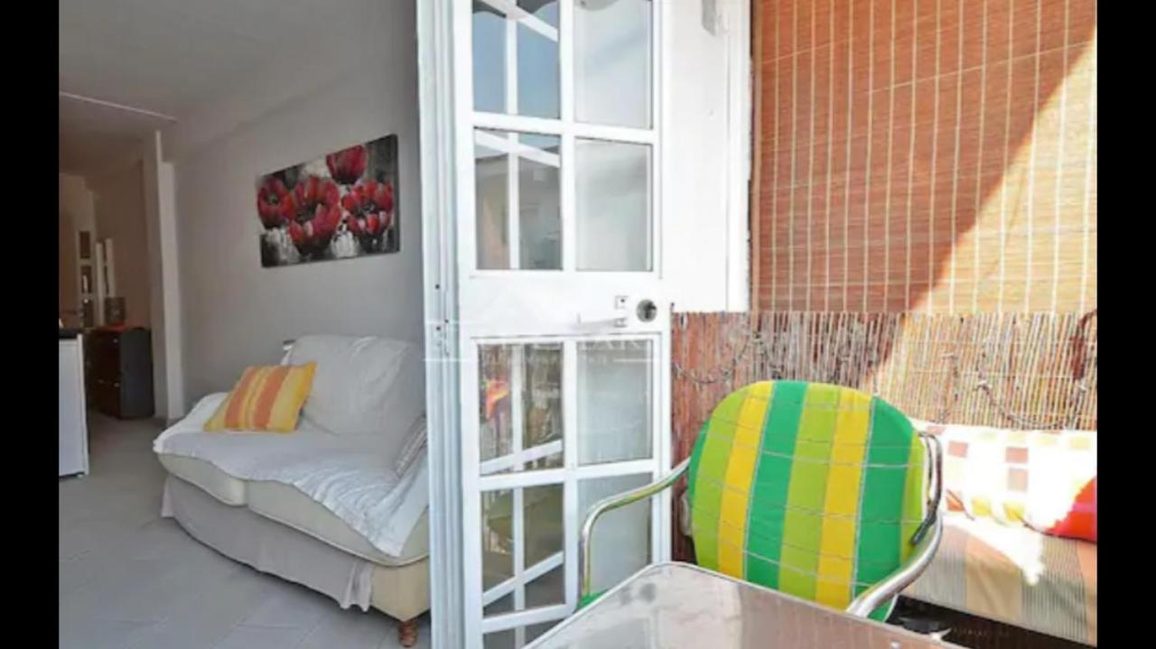 Bright Central Apartment Nerja Extérieur photo